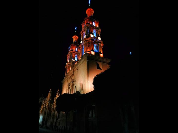 La Catedral Basílica Metropolitana de la Madre Santísima de la Luz - HB LEDS